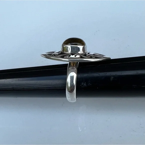 Artisan Crafted Sterling Silver Citrine Ring - Picture 3 of 9